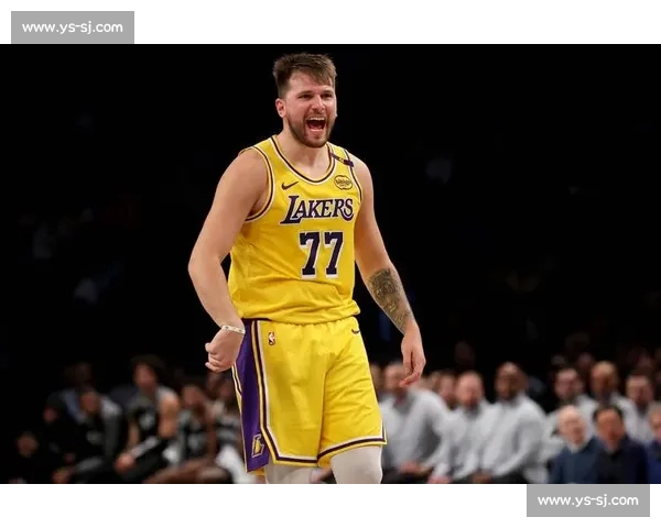 湖人官宣续约防守悍将!235 万美元锁定后场关键拼图 湖人官宣续约防守悍将!235 万美元锁定后场关键拼图